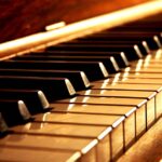 piano-header